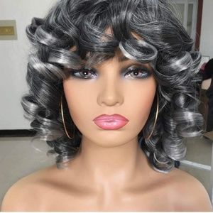 Women’s ladies curly wig grey